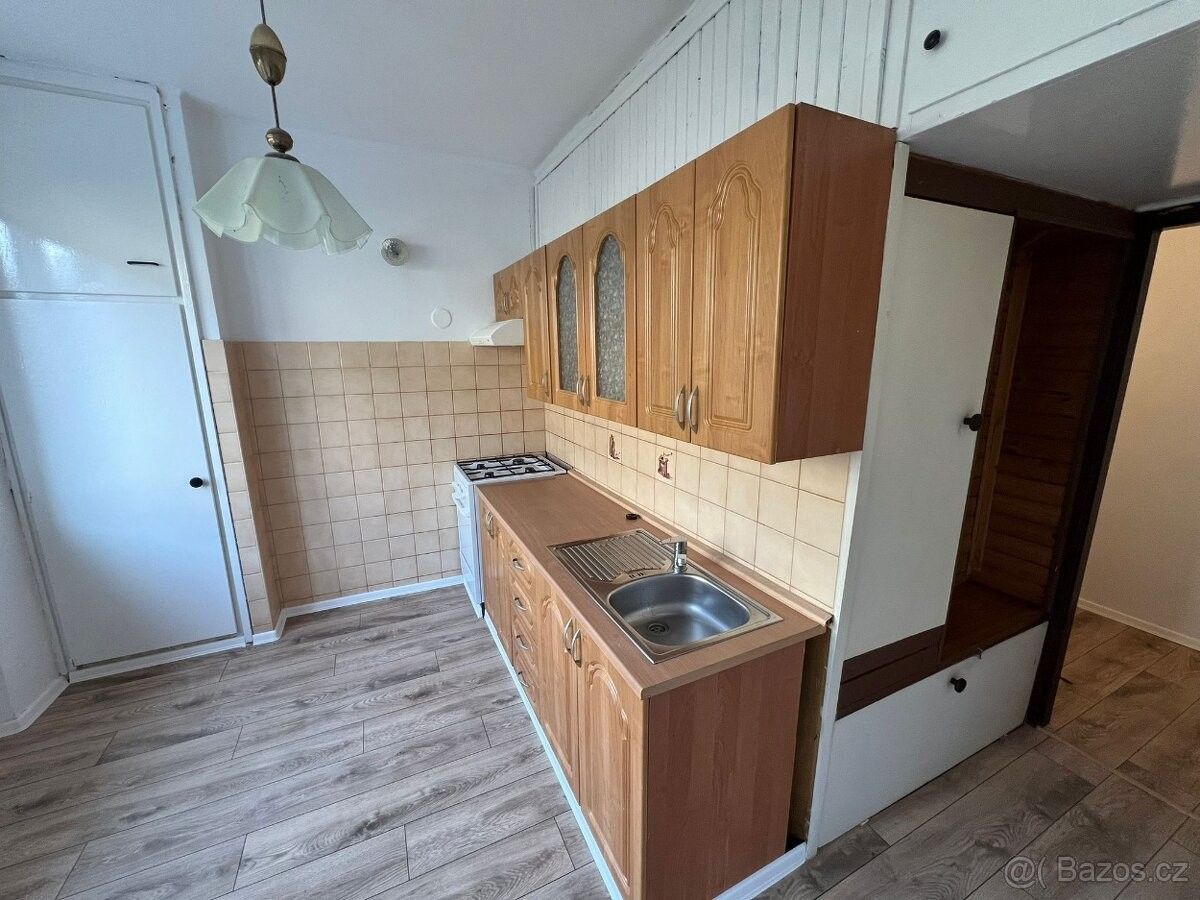 Prodej byt - Habartov, 357 09