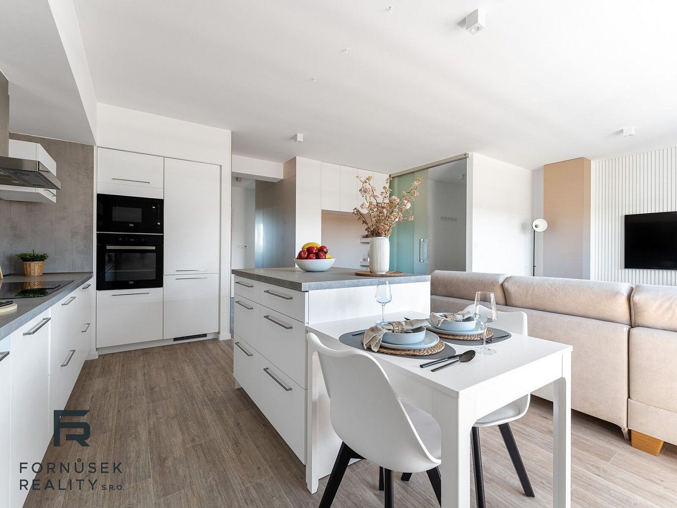 4+kk, Tönisvorst, Staré Město, okres Uherské Hradiště, 91 m² - 2
