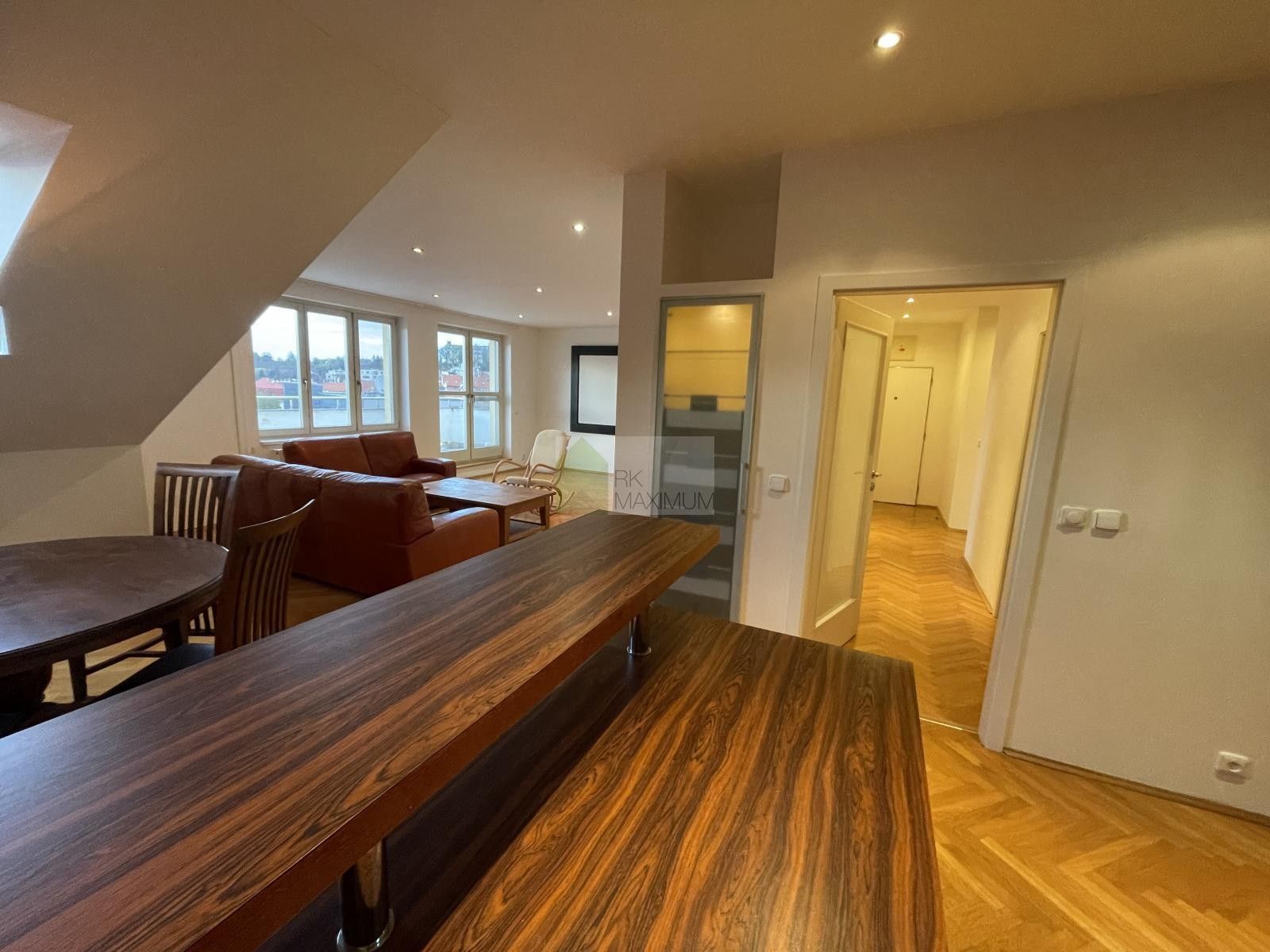 Prodej byt 3+kk - Levá, Praha, 150 m²