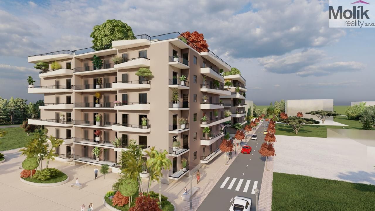 Byt 2+kk · 79 m² · Golem - 3