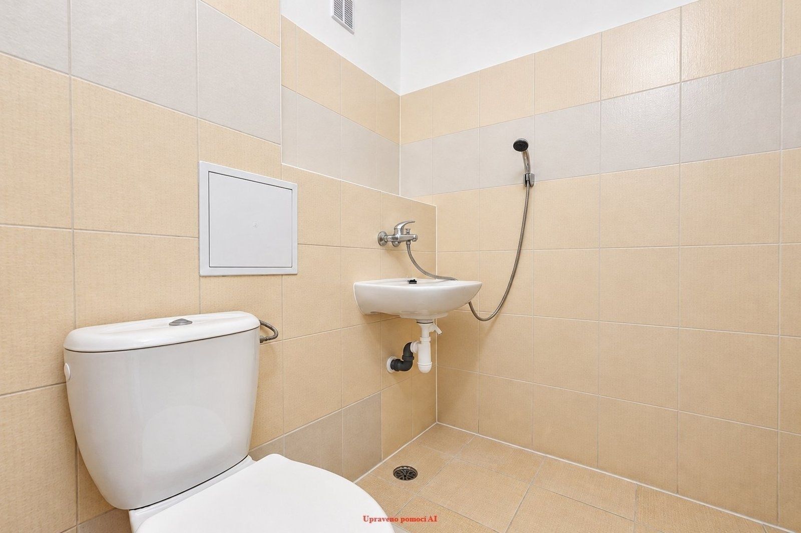 Pronájem byt 1+kk - Hlavní třída, Havířov - Havířov-město, Moravskoslezský kraj, 18 m² - 5