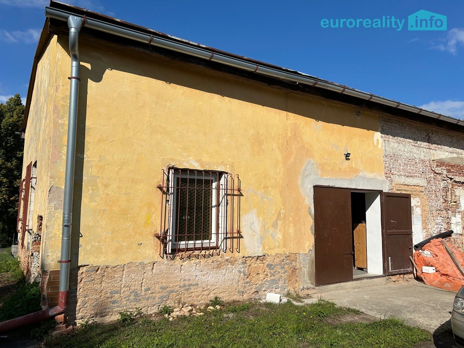 Sklady, Planá, 330 m² - 2