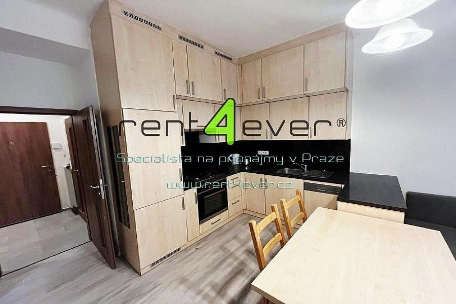 Byt 2+kk · 48 m² · Praha - Žižkov, okres Praha 3, Hlavní město Praha - 3