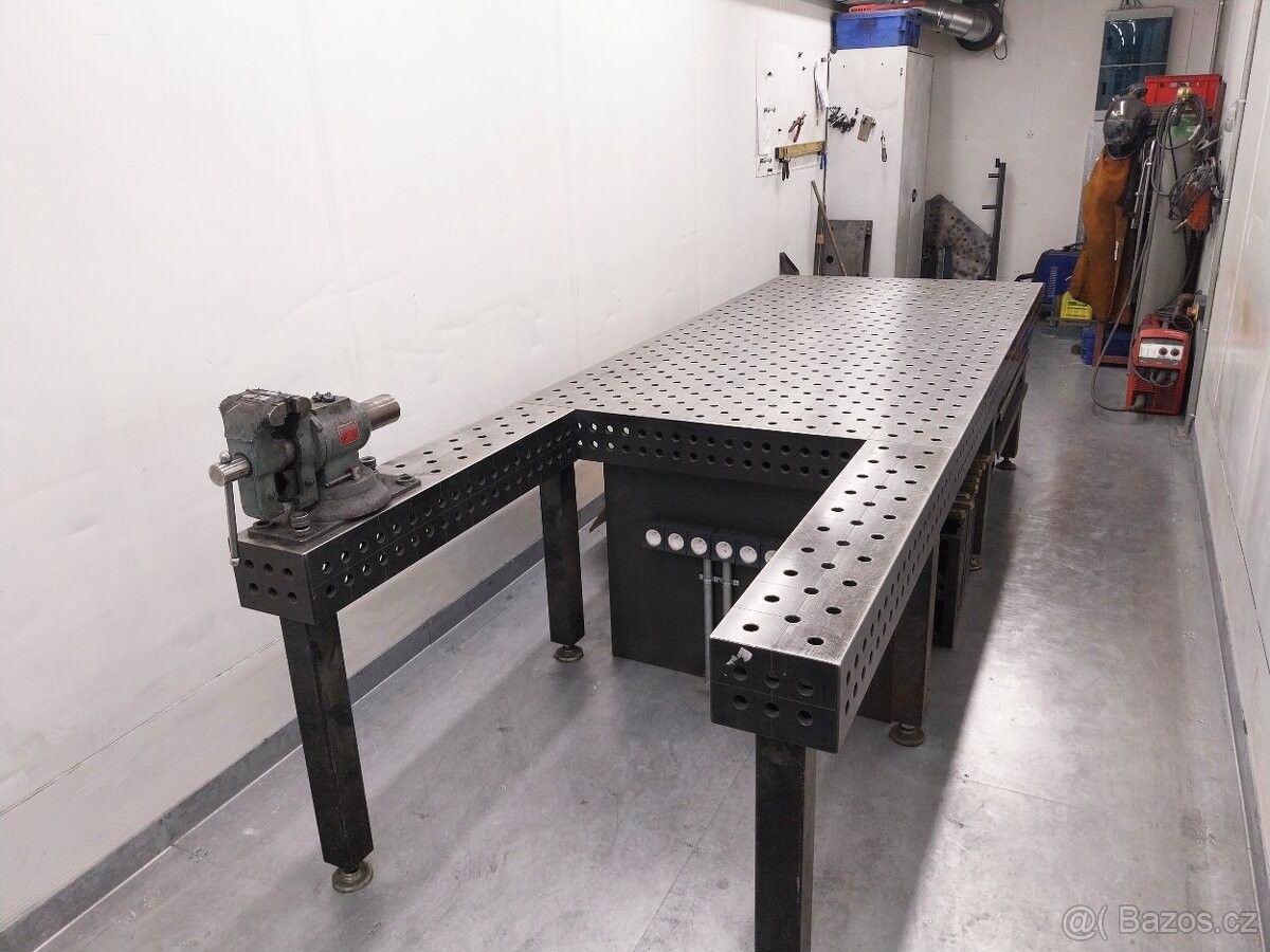 Prodej sklad - Praha, 104 00