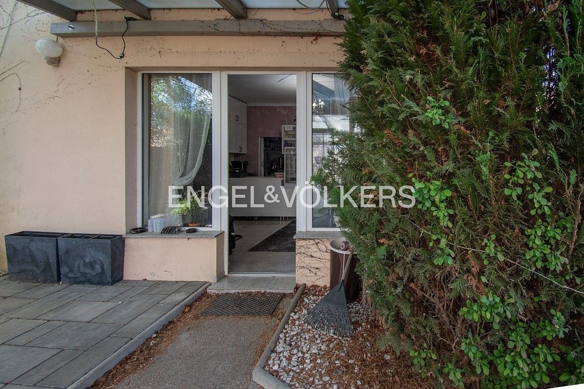 Výrobní prostory, Husinec - Řež, okres Praha-východ, Středočeský kraj, 230 m² - 2
