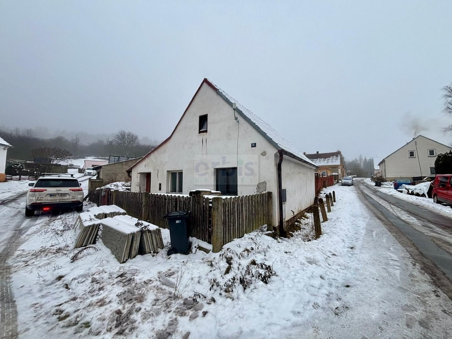 Rodinné domy, Vidhostice, Vroutek, 84 m²