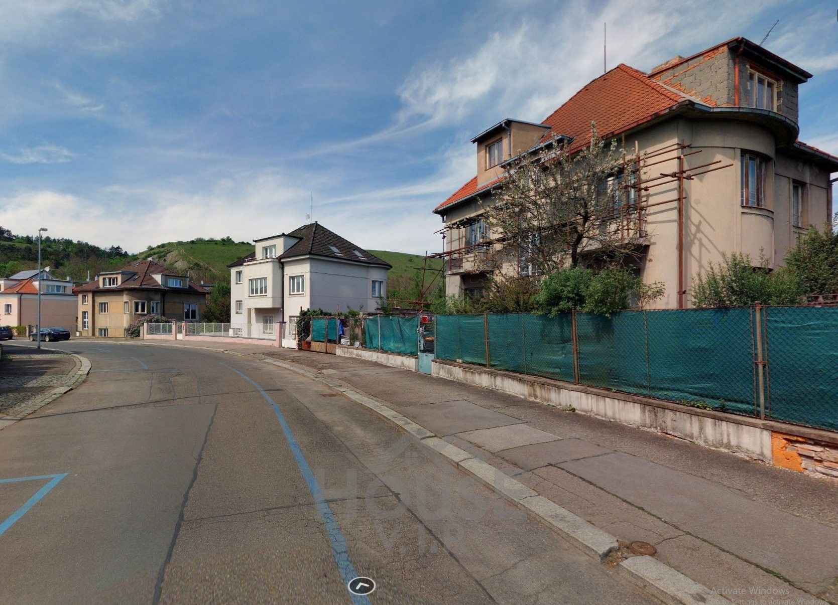 Činžovní dům · 430 m² · V násypu, Praha Hlubočepy - 3