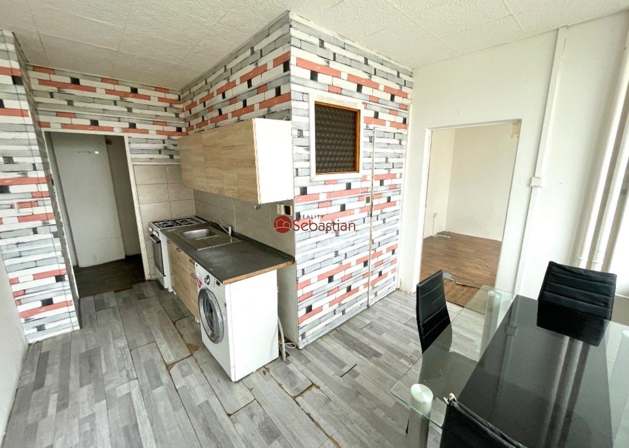 3+1, M. G. Dobnera, Most, 63 m²