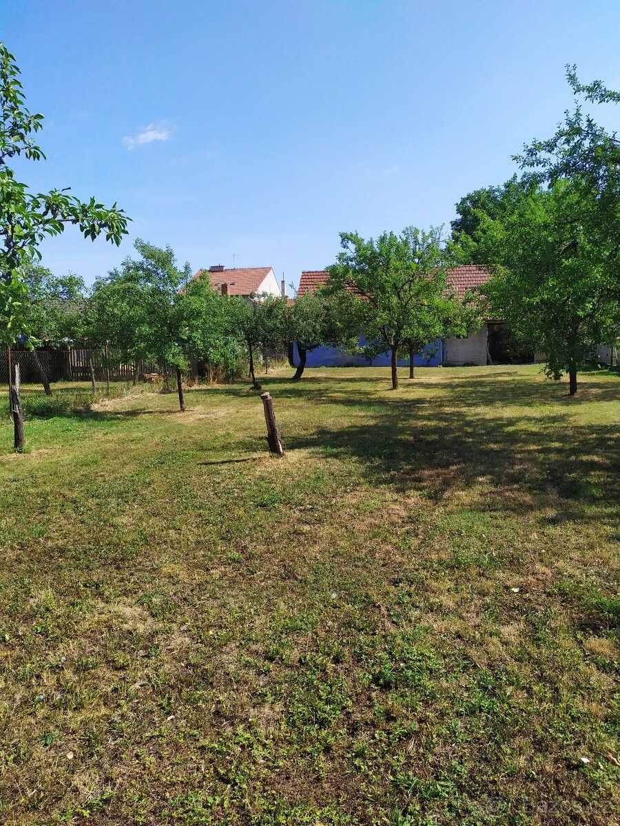 Pozemky pro bydlení, Velká nad Veličkou, 696 74 - 2