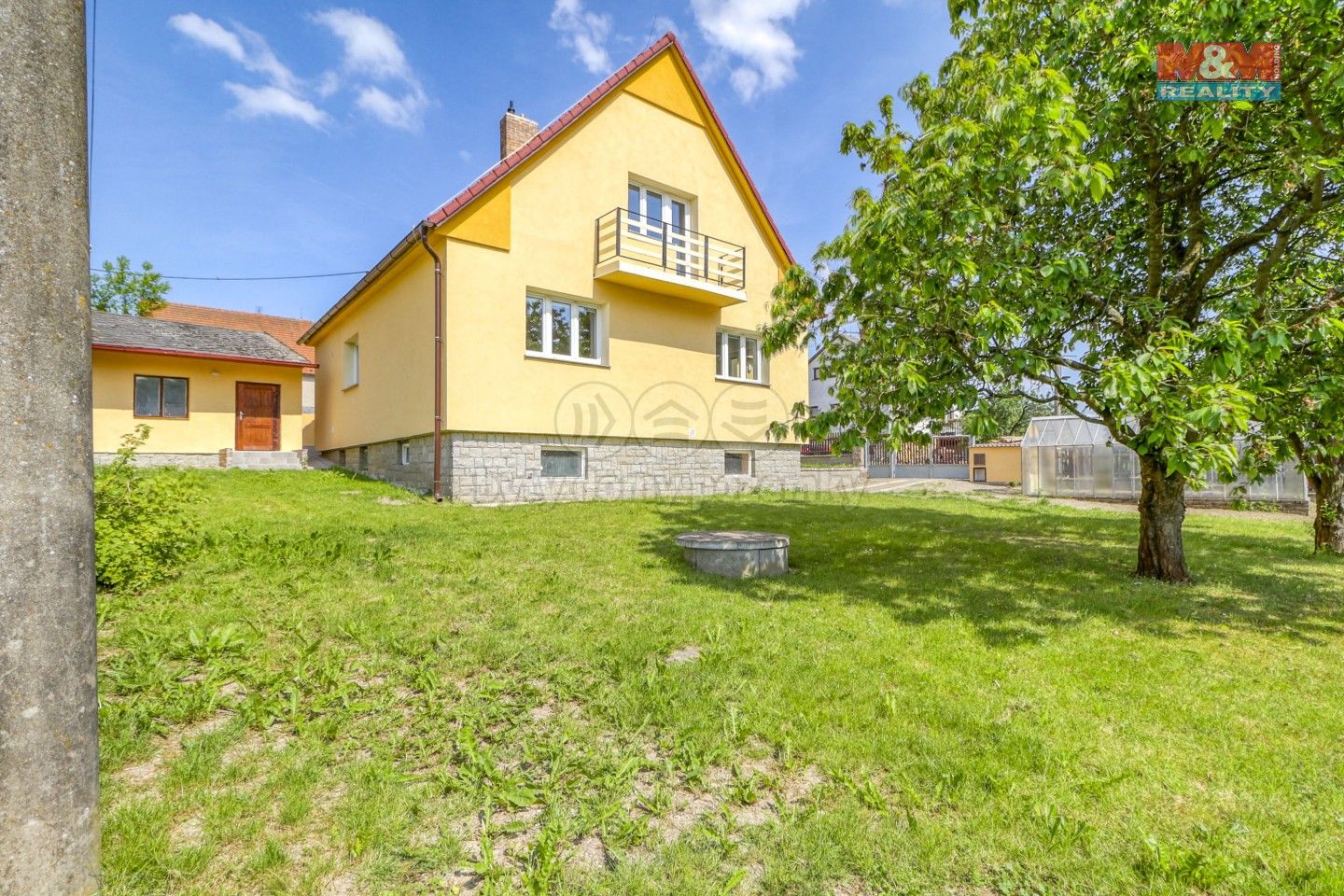 Prodej rodinný dům - Dnešice, 182 m²