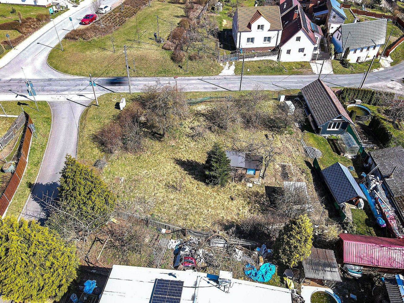 Pozemek pro bydlení, 664 m²
