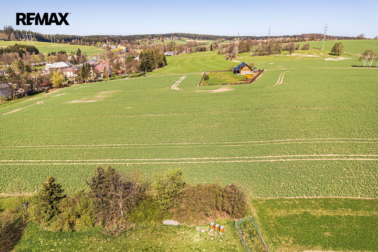 Pozemek pro bydlení · 1 045 m² · Borová - 3