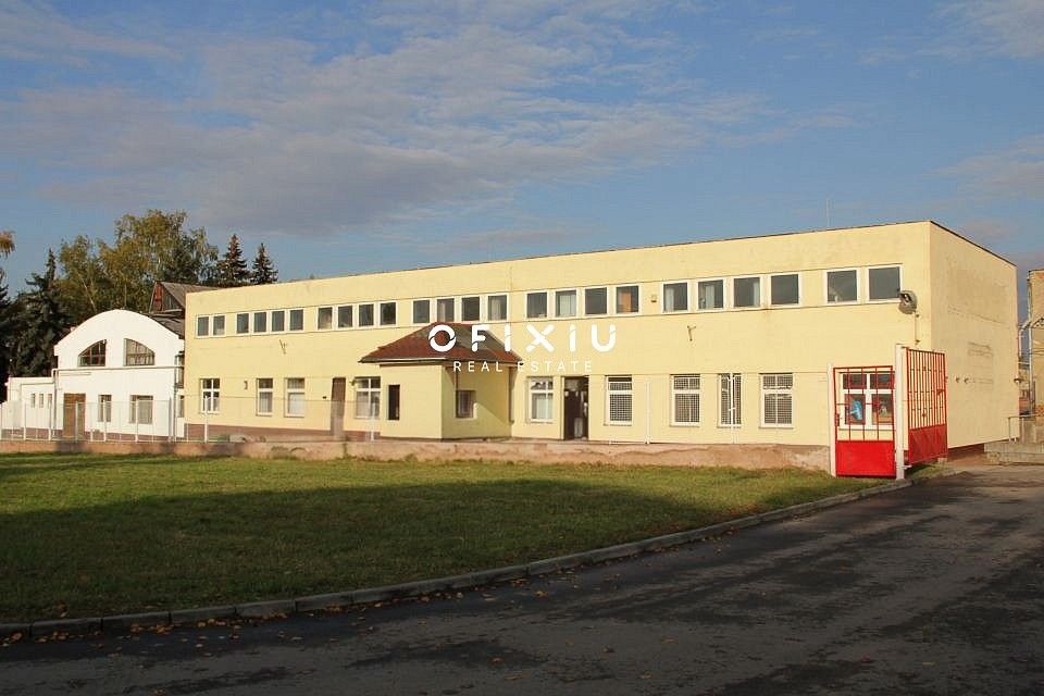 Obchodní prostory, 225 m²