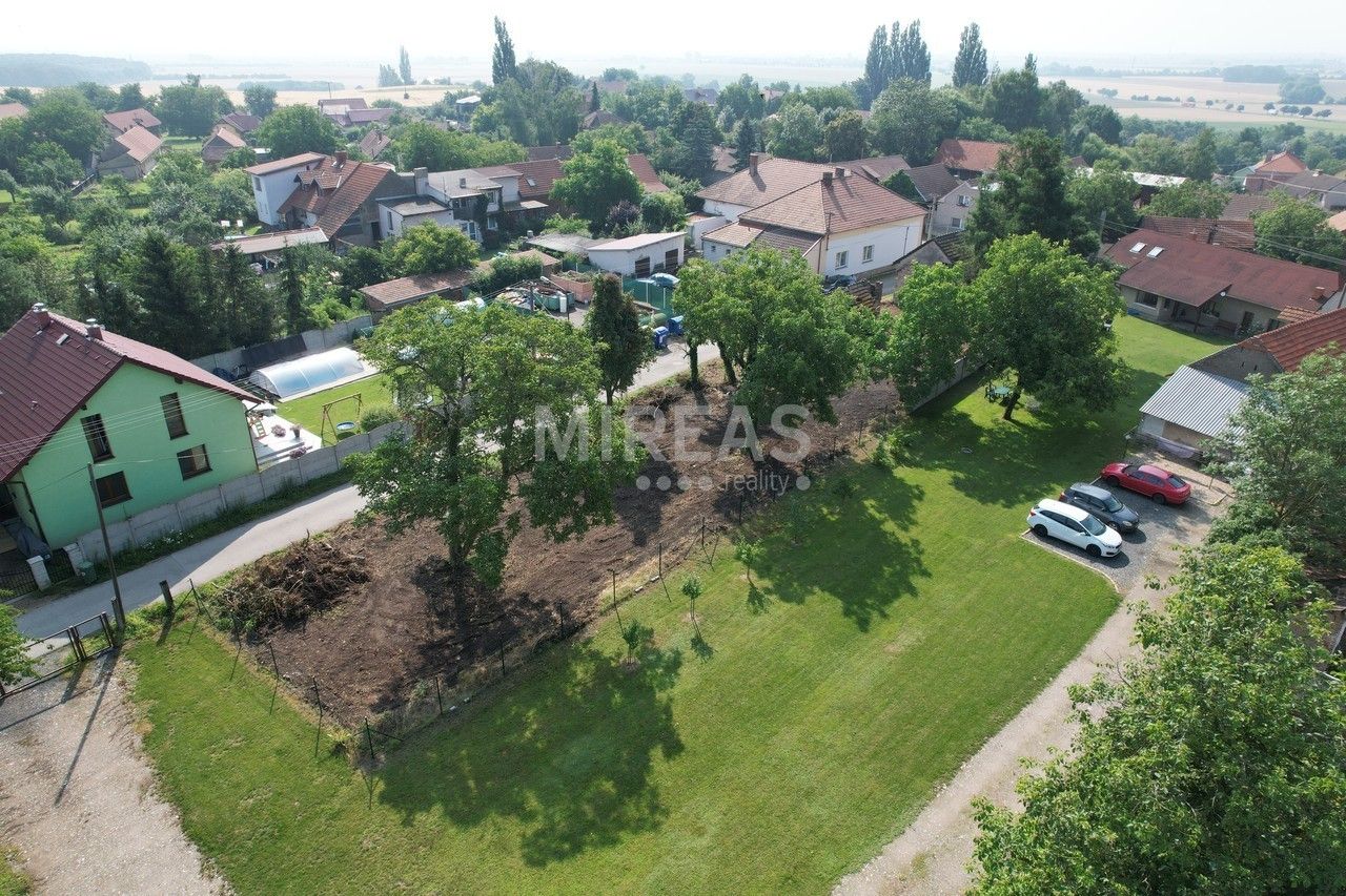 Prodej pozemek pro bydlení - Jizbice, 969 m²