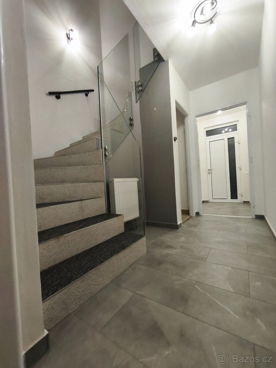 Rodinný dům · Nezamyslice u Prostějova, 798 26 - 4