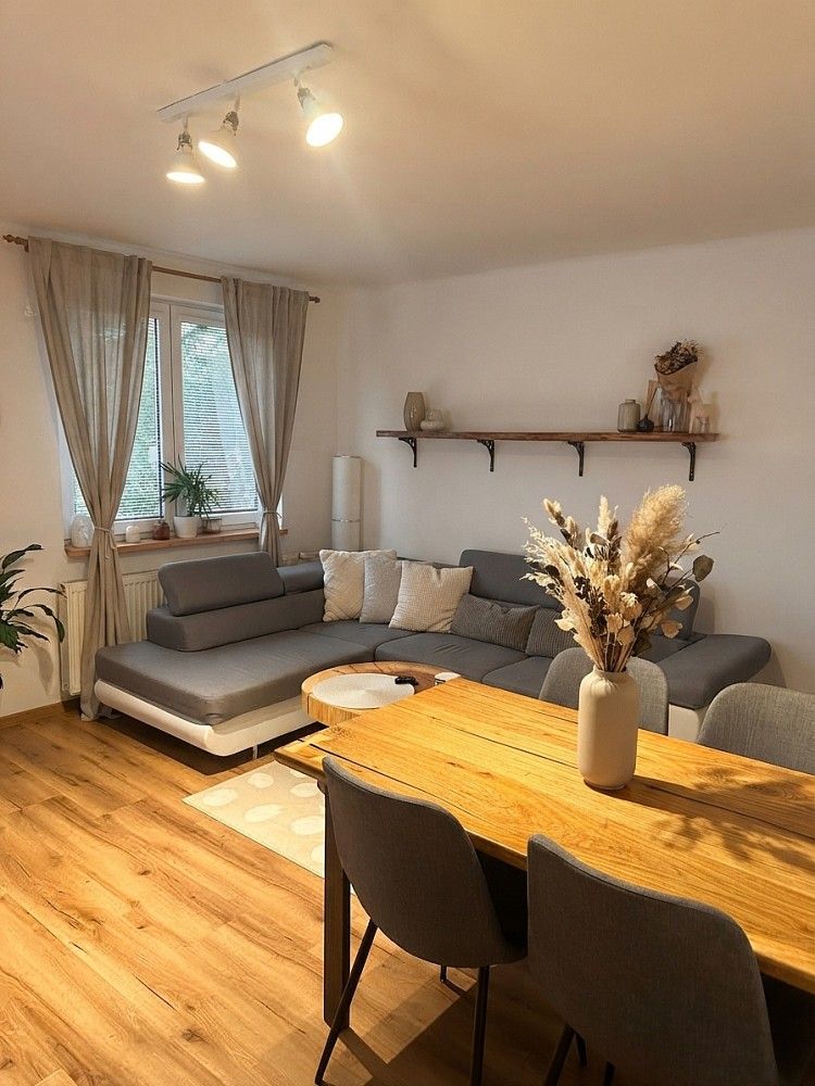 3+1, Žebrák, okres Beroun, Středočeský kraj, 67 m² - 2