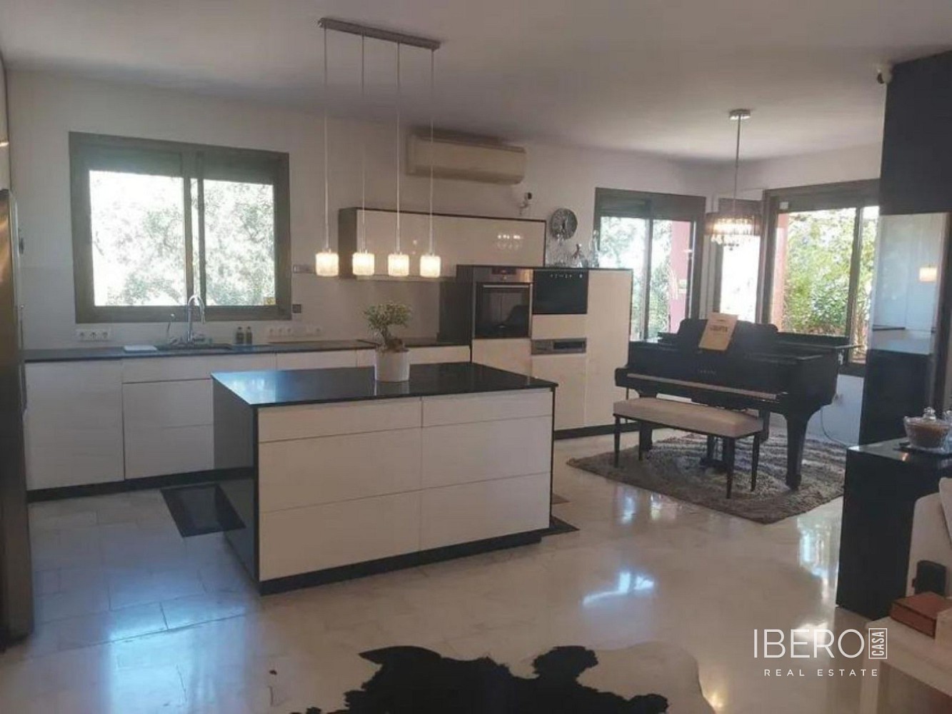 Byt 4+kk · 200 m² · Marbella, Španělsko - 4