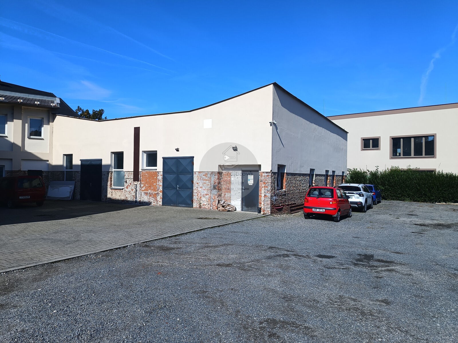 Obchodní prostory, 300 m²