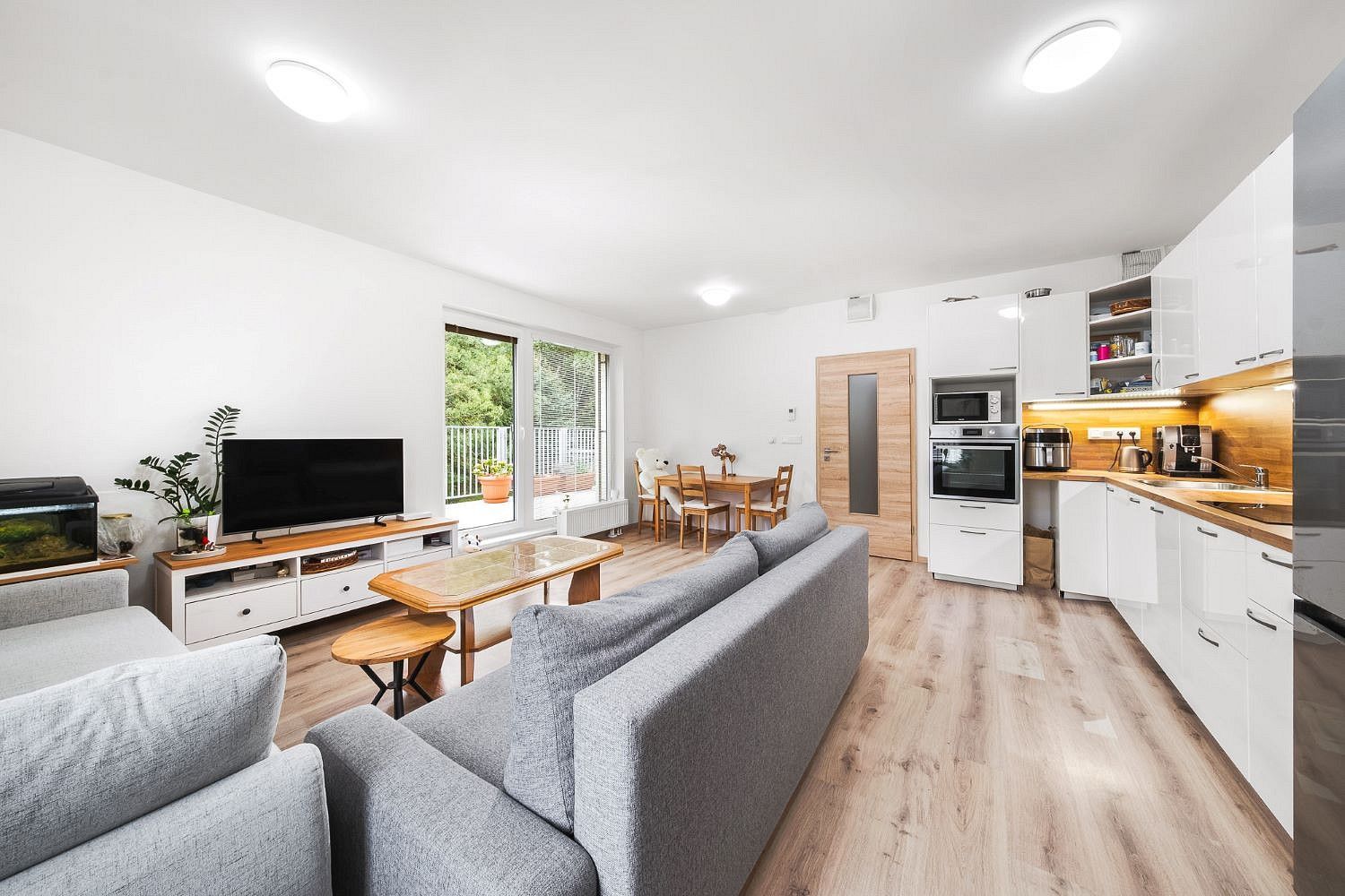 Prodej byt 3+kk - Pod Sokolákem, Odolena Voda, okres Praha-východ, 76,5 m² - 2