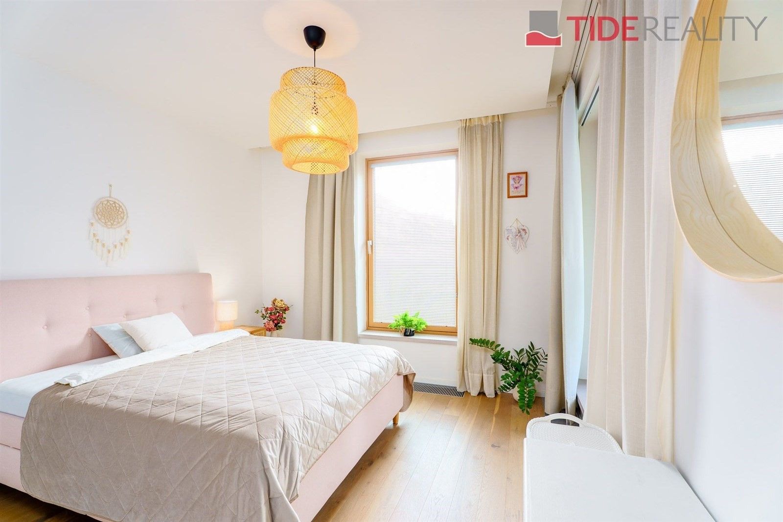 2+kk, Pod Děkankou, Praha, 56 m²