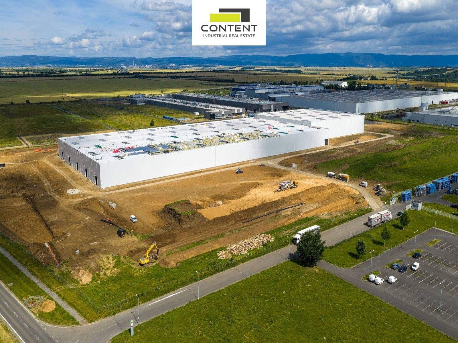 Pronájem sklad - Jižní, Staňkovice, 47 500 m²