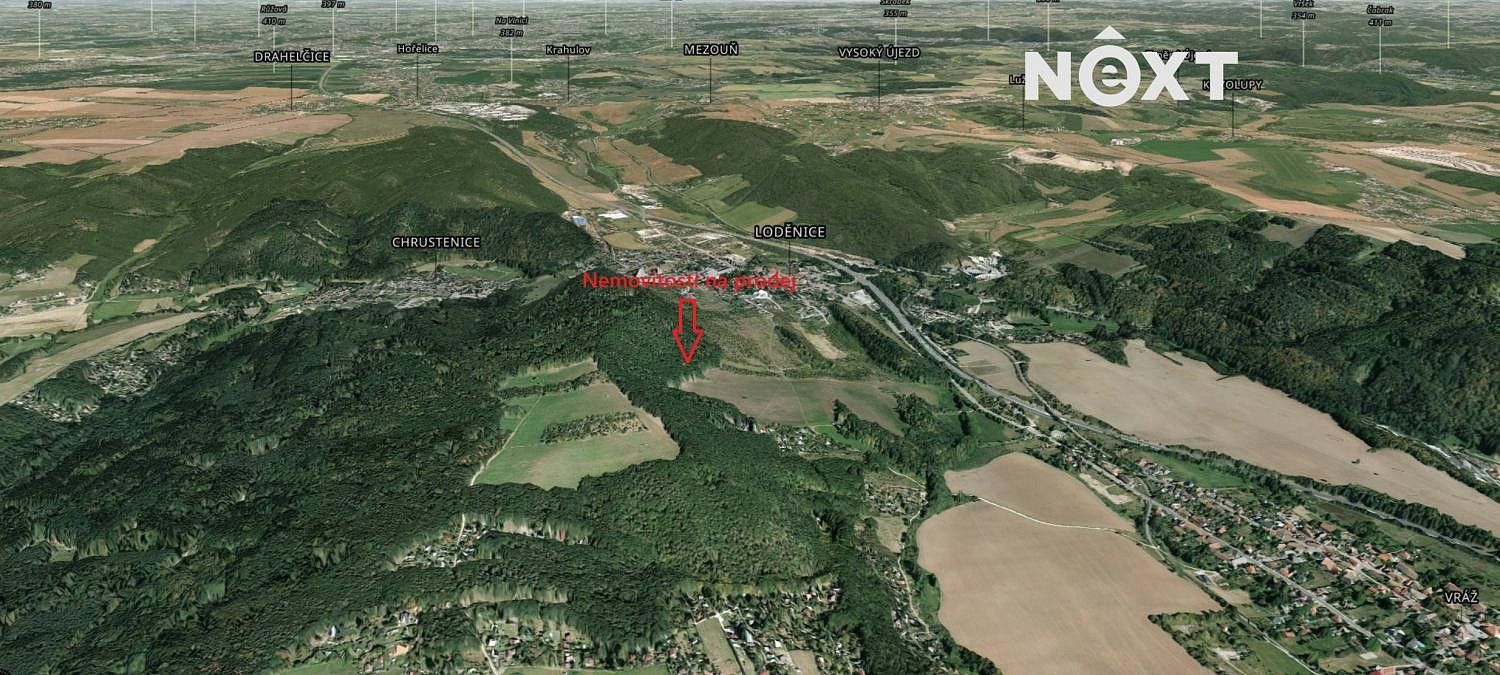 Les, 3 149 m²