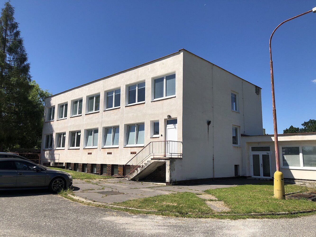 Sklady, Jičín, 126 m² - 1