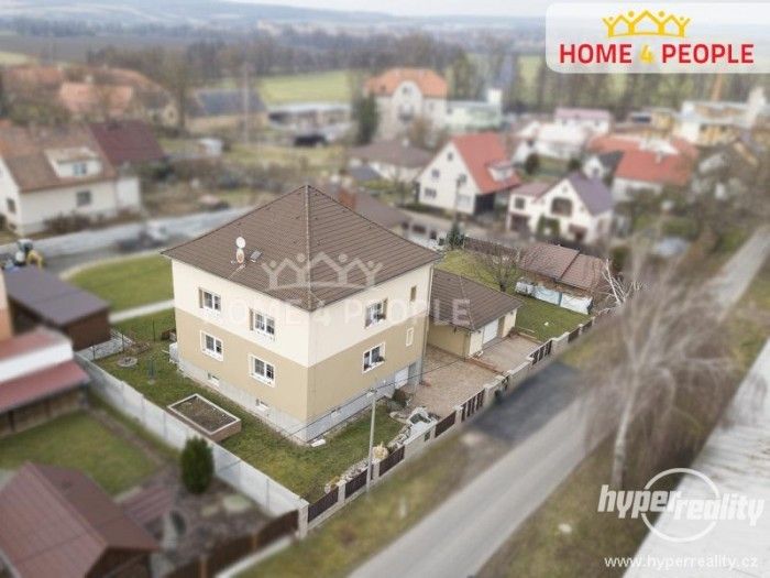 Prodej dům - Kozolupy, 377 m²