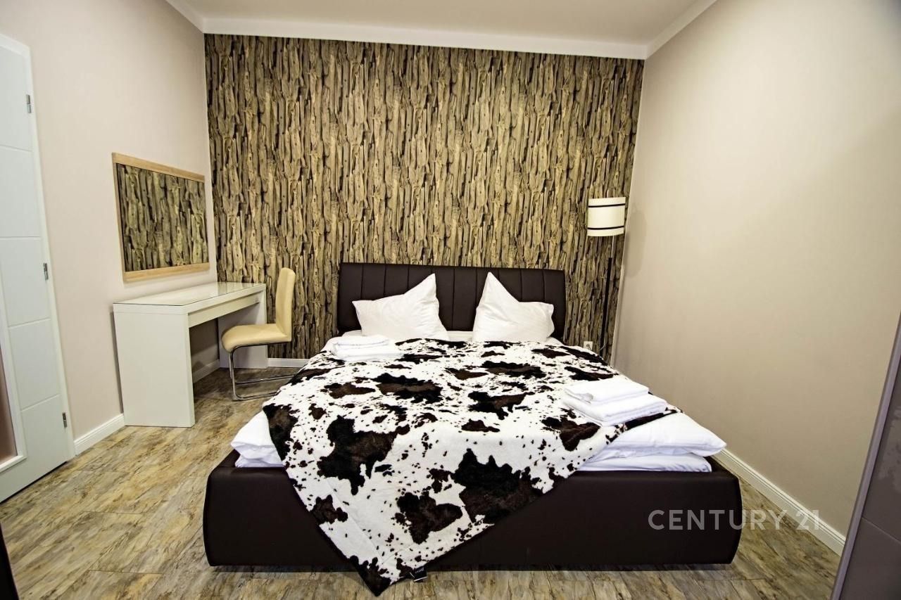 Prodej byt 3+1 - Navrátilova, Praha, 63 m²