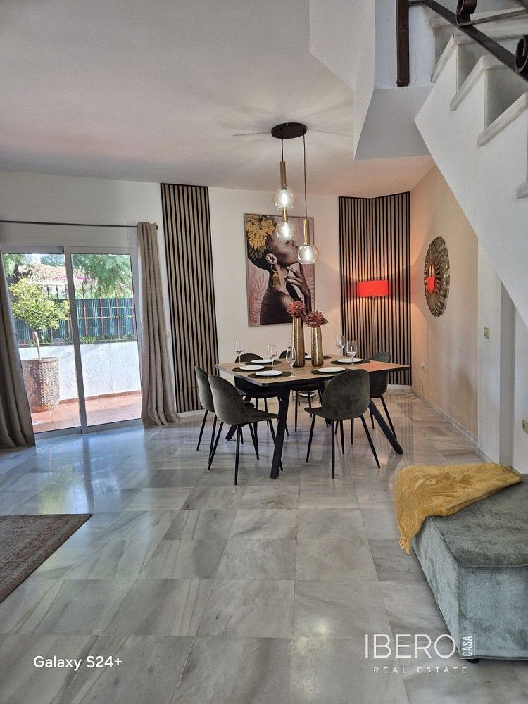 Rodinný dům, 238 m²