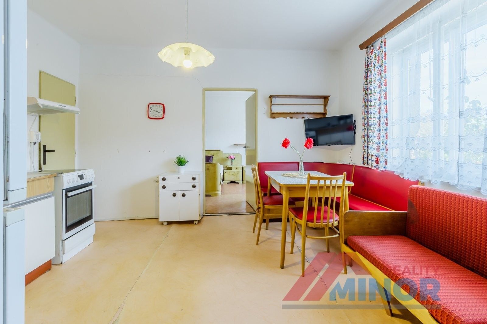 Prodej rodinný dům - Řisuty, 190 m² - 2