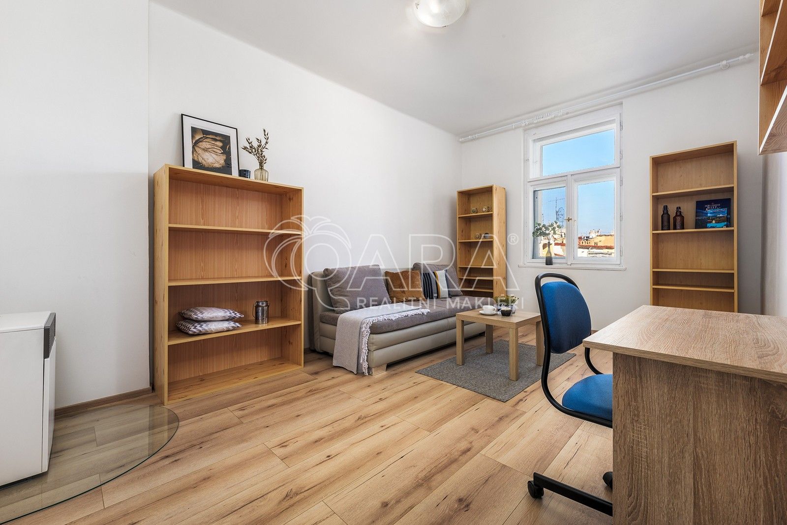 2+kk, Lužická 1343, Praha, 49 m²