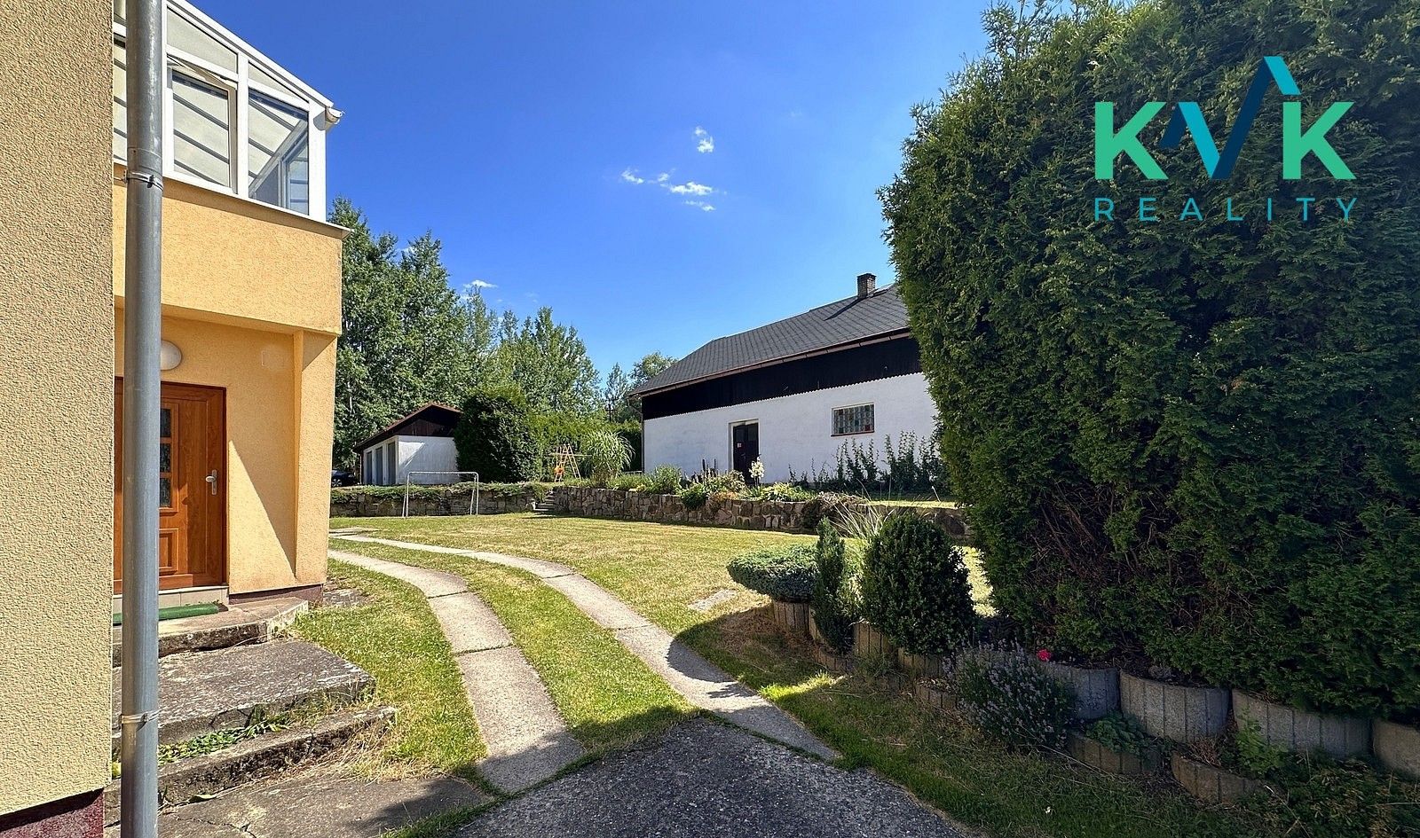 Rodinné domy, Nové Sedlo - Chranišov, okres Sokolov, Karlovarský kraj, 270 m² - 2