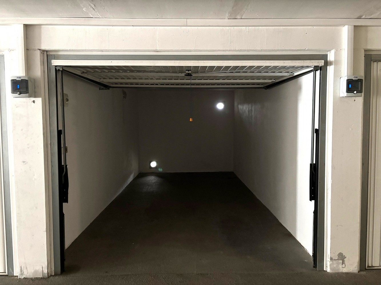 Prodej garáž - Brno, okres Brno-město, Jihomoravský kraj, 16 m² - 5