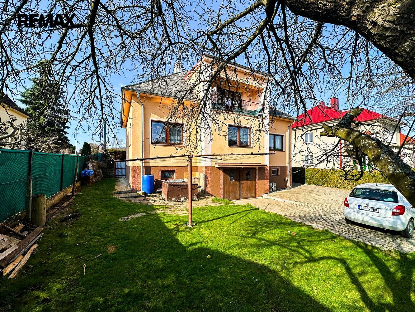 Rodinný dům · 300 m² · Komárov, okres Beroun, Středočeský kraj - 3