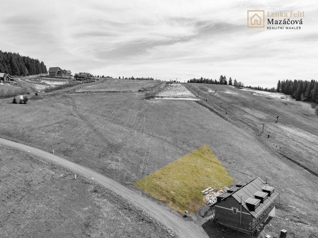 Pozemky pro bydlení, Čenkovice, 1 077 m²