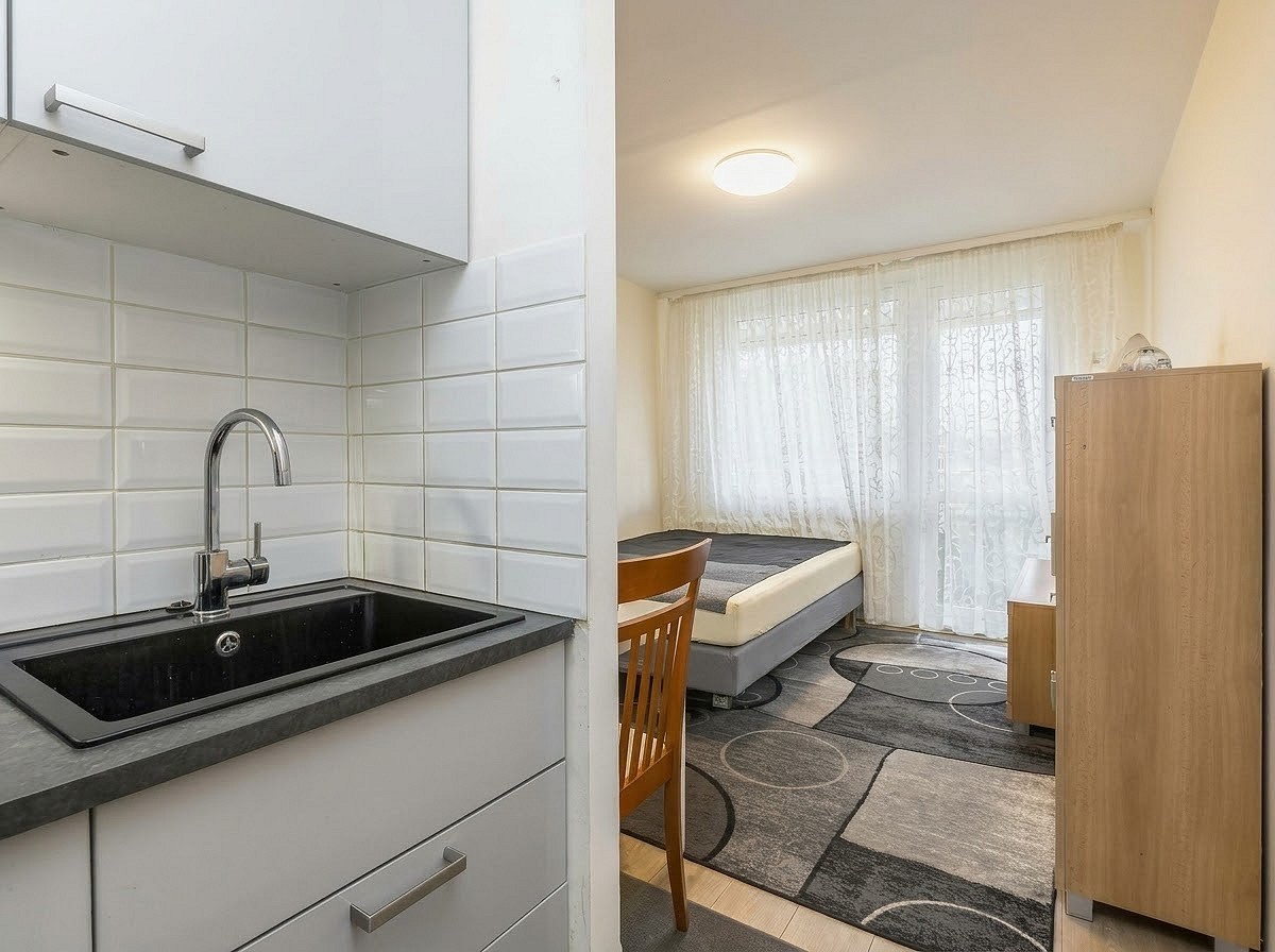 Prodej byt 2+kk - Vysočanská, Praha 9 - Prosek, 37 m² - 5