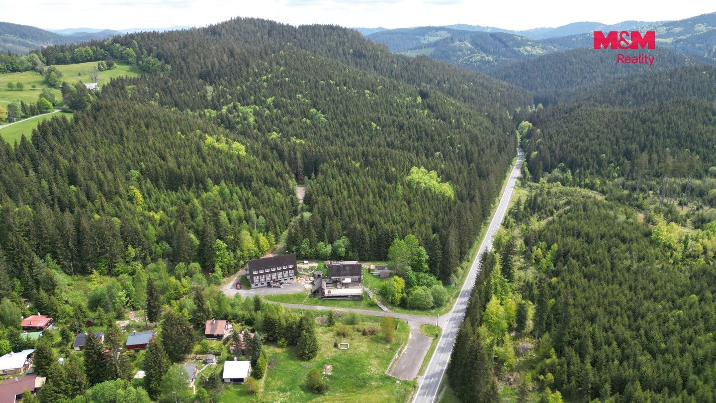 Prodej ubytovací zařízení - Bílá, 900 m² - 2