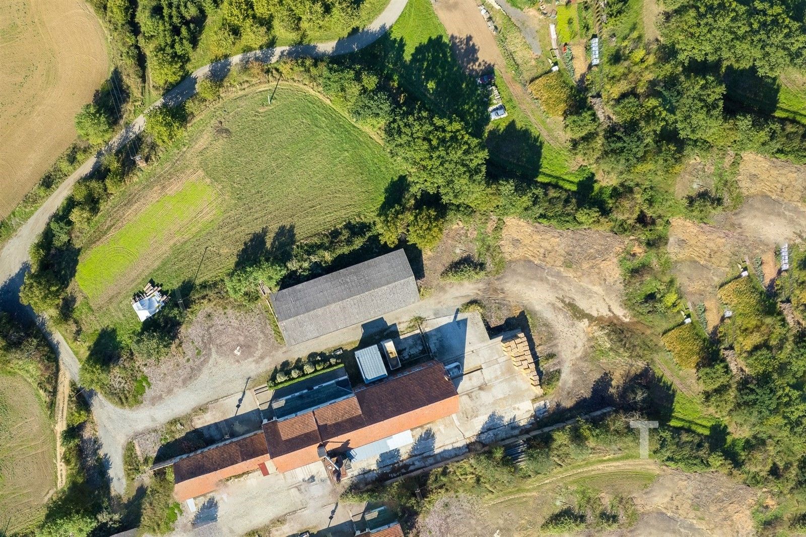 Prodej komerční pozemek - Krhov