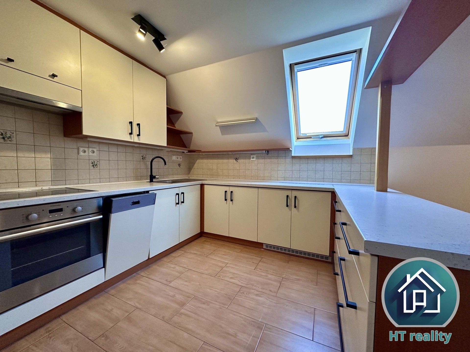 2+1, Vyšný, Český Krumlov, 80 m²