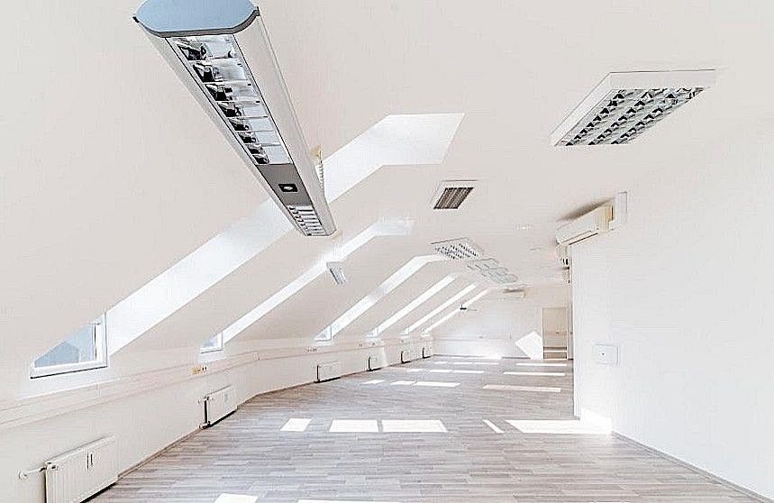 Kancelář · 234 m² · Praha - 3