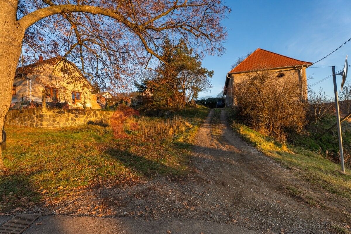 Prodej pozemek pro bydlení - Nový Knín, 262 03