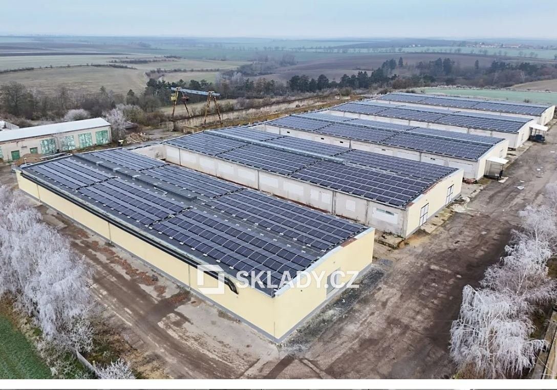 Sklady, Martiněves, 750 m² - 2