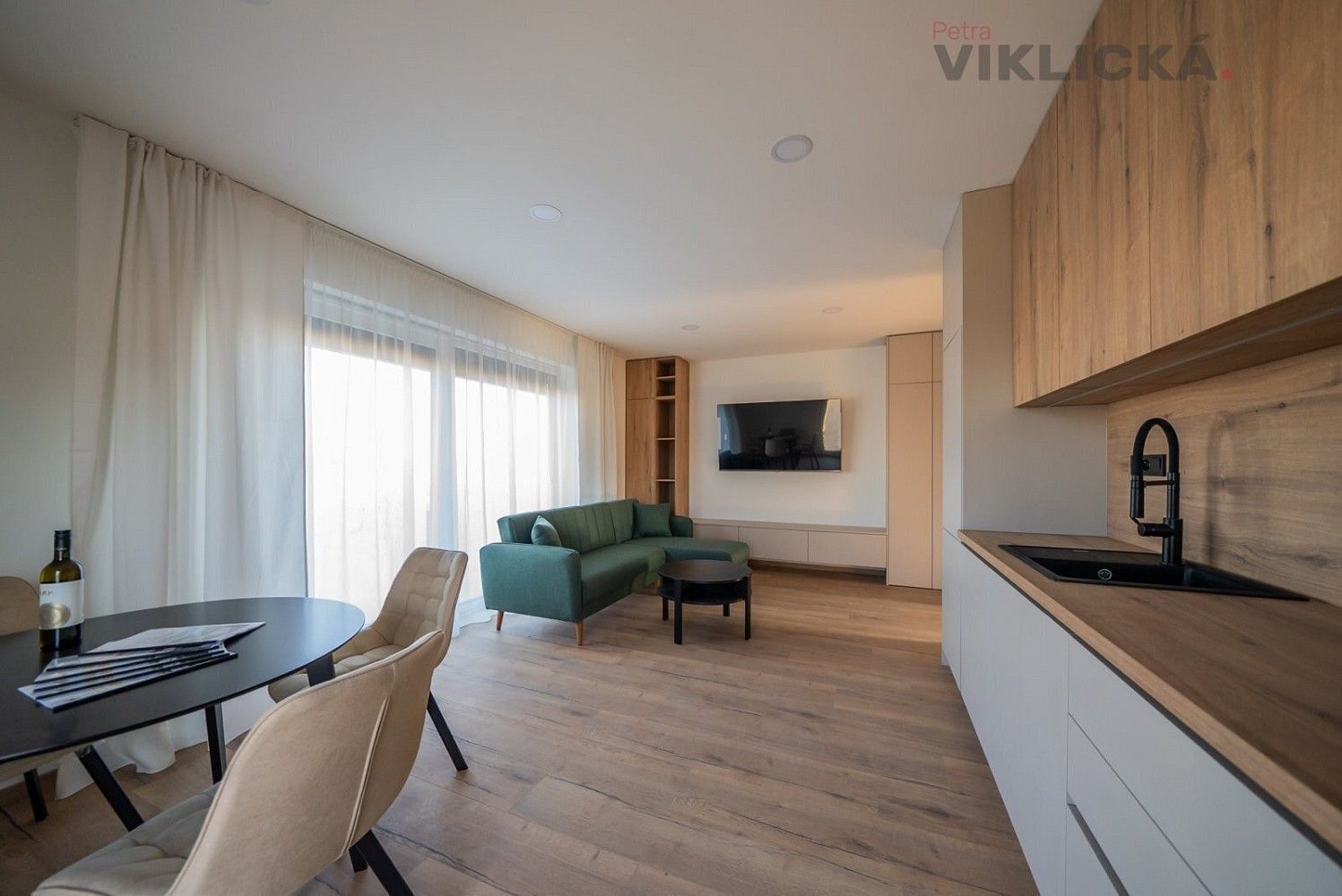 Ubytovací zařízení, 63 m²