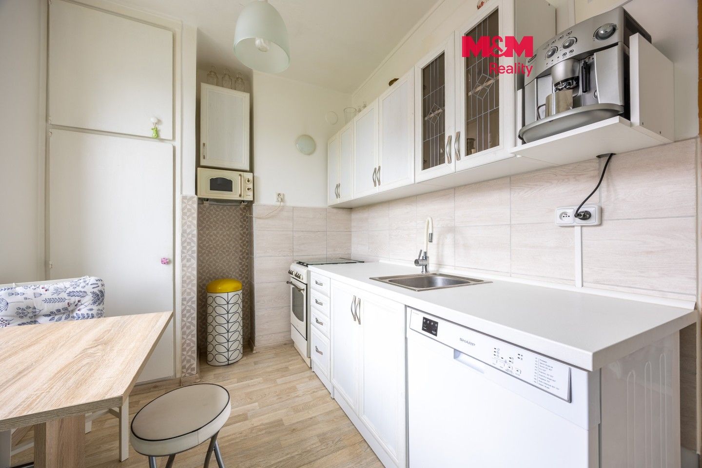 3+1, Václava Řezáče, Klášterec nad Ohří, 64 m² - 1