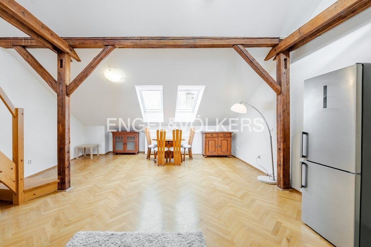 1+kk, Dělnická 887, Praha, 63 m²