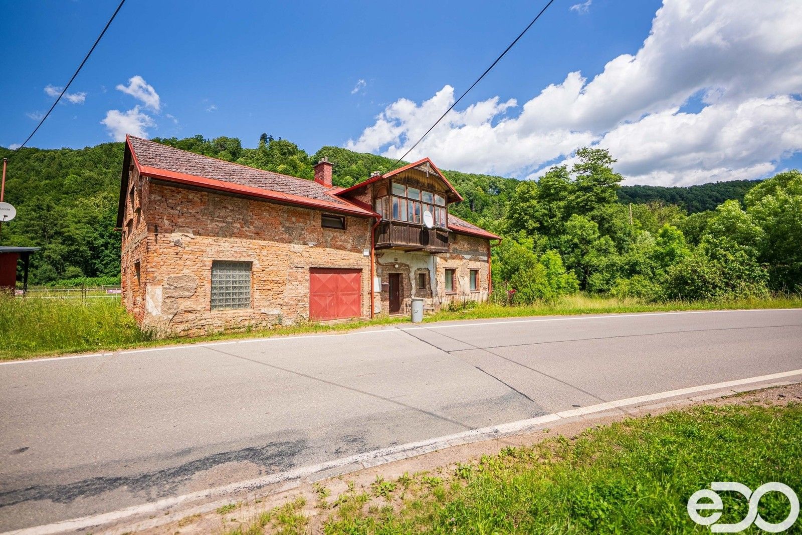 Rodinné domy, Stárkov, 278 m²