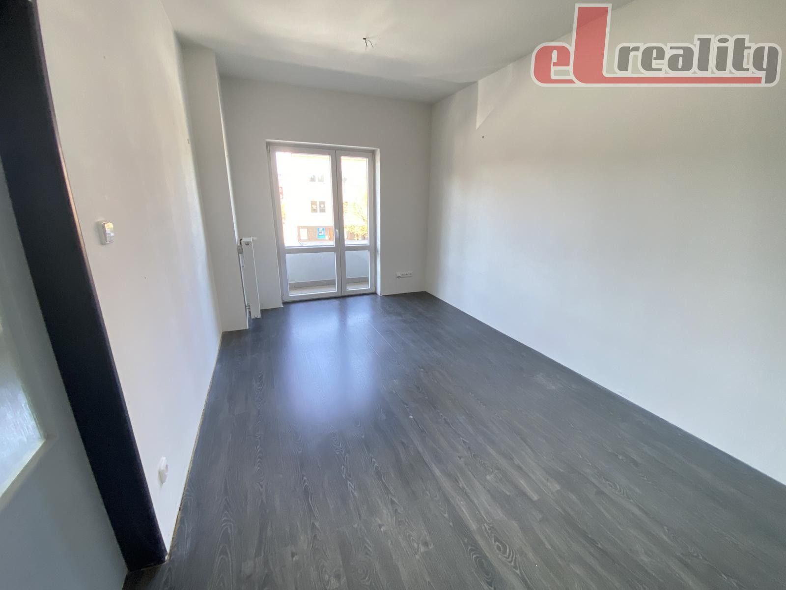 Kanceláře, Rezkova, Hranice, 45 m² - 2