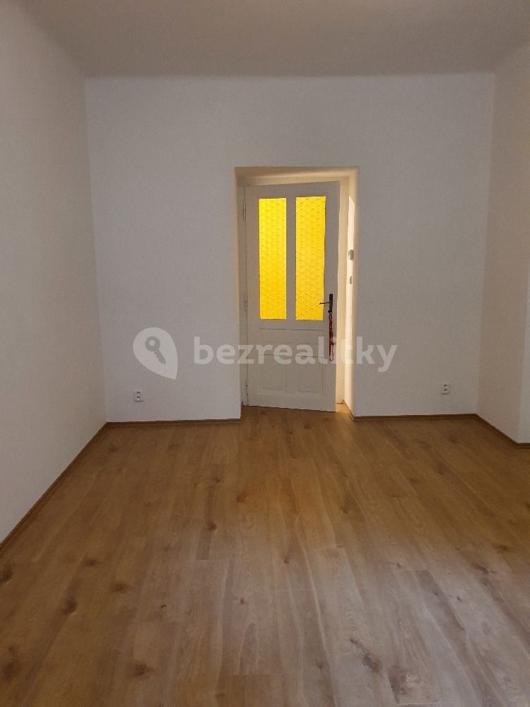 Pronájem byt 1+1 - Janovského, Praha - Holešovice, 51 m² - 2