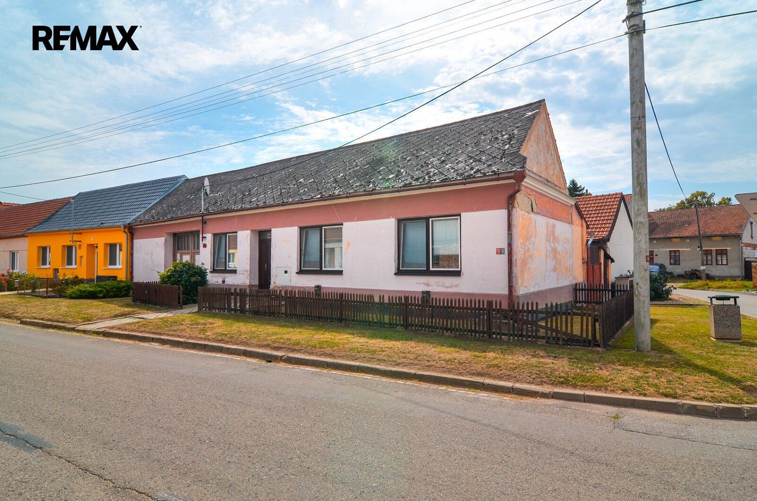 Rodinné domy, Diváky, okres Břeclav, 150 m² - 1